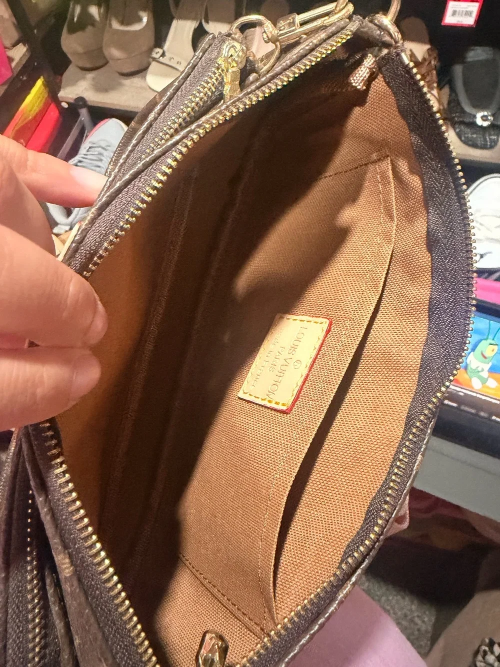 None daily wear cuts classic lv